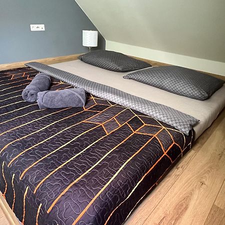 Apartments Тренчин Екстер'єр фото