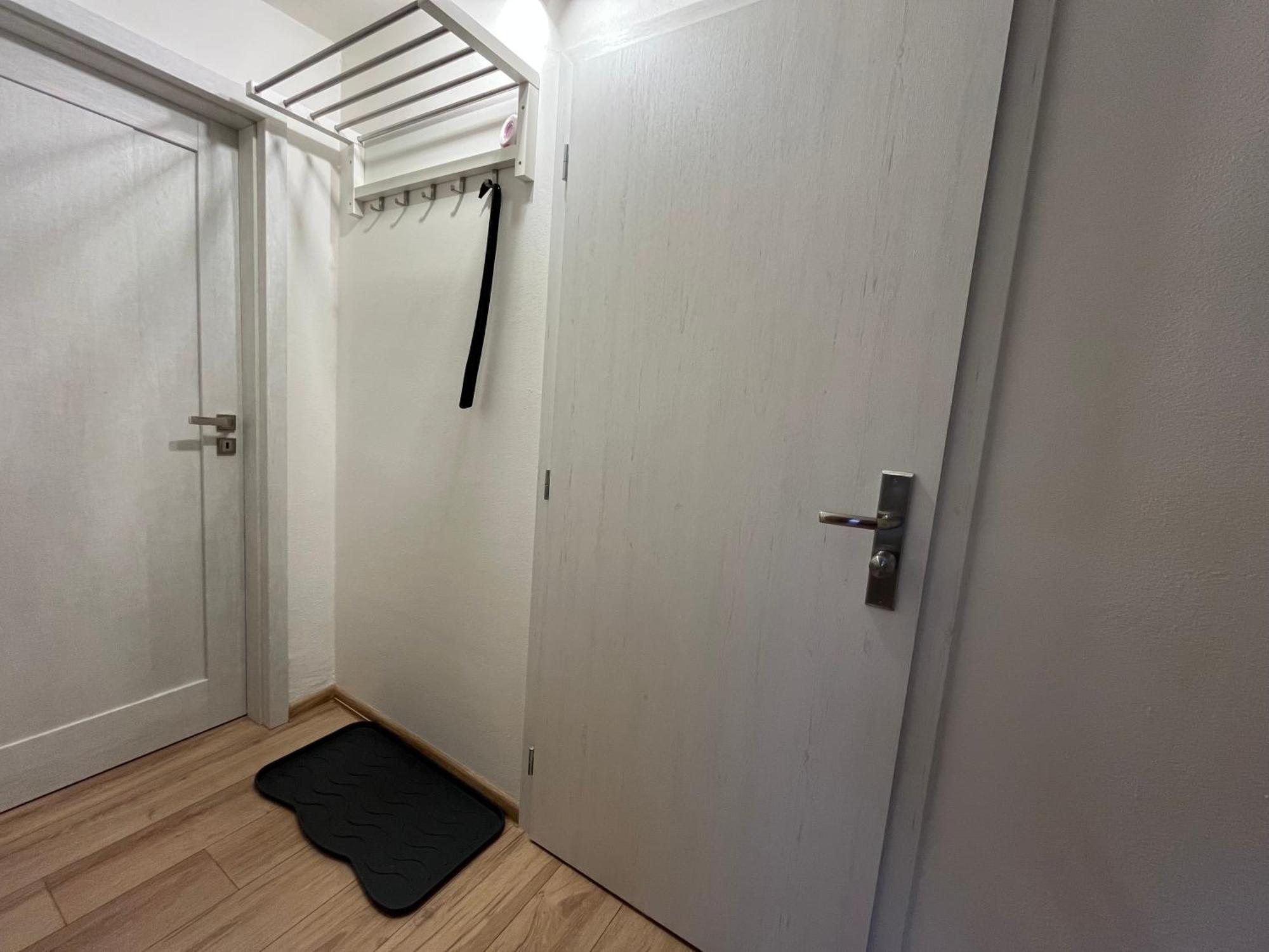 Apartments Тренчин Екстер'єр фото