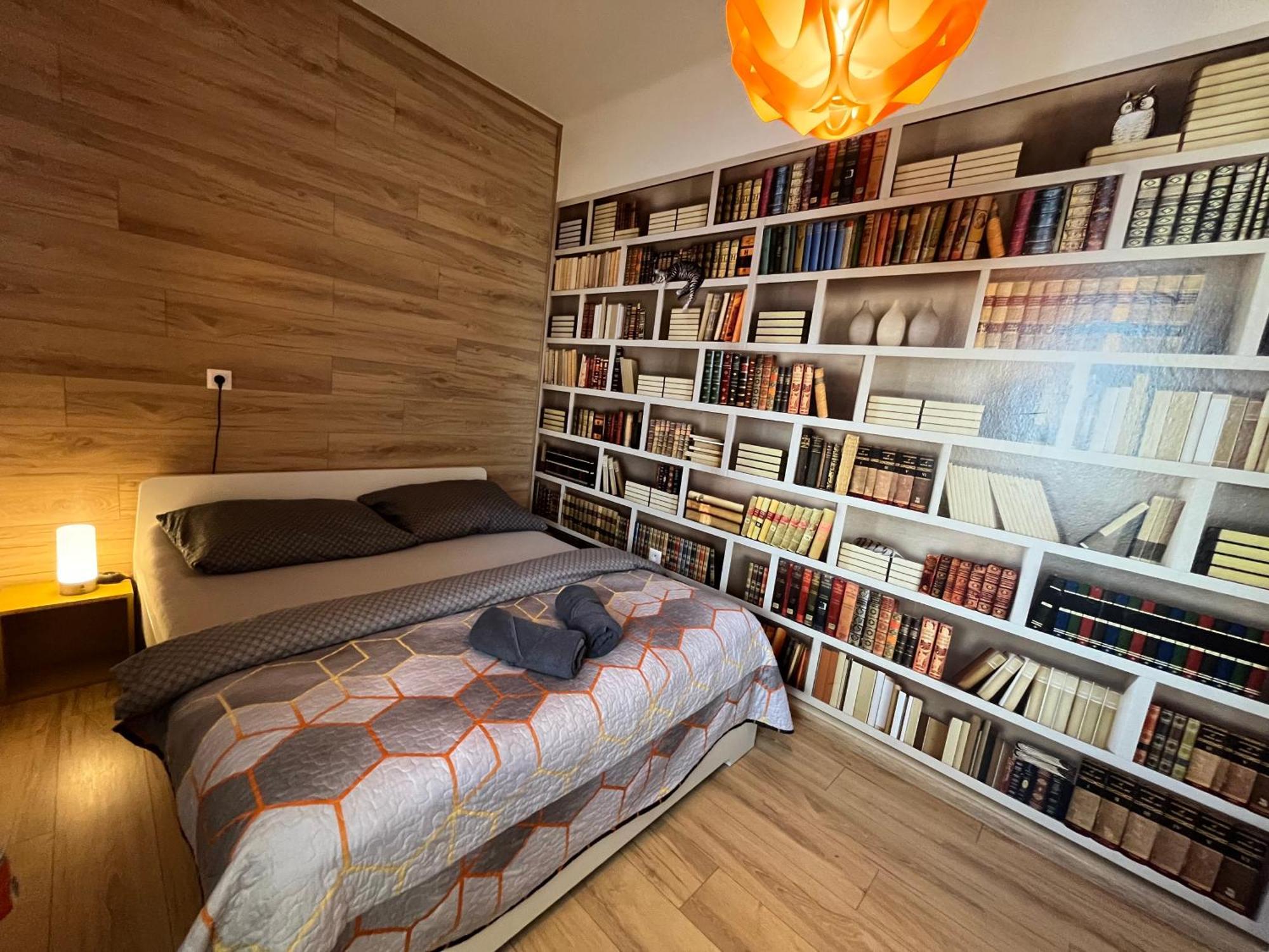 Apartments Тренчин Екстер'єр фото