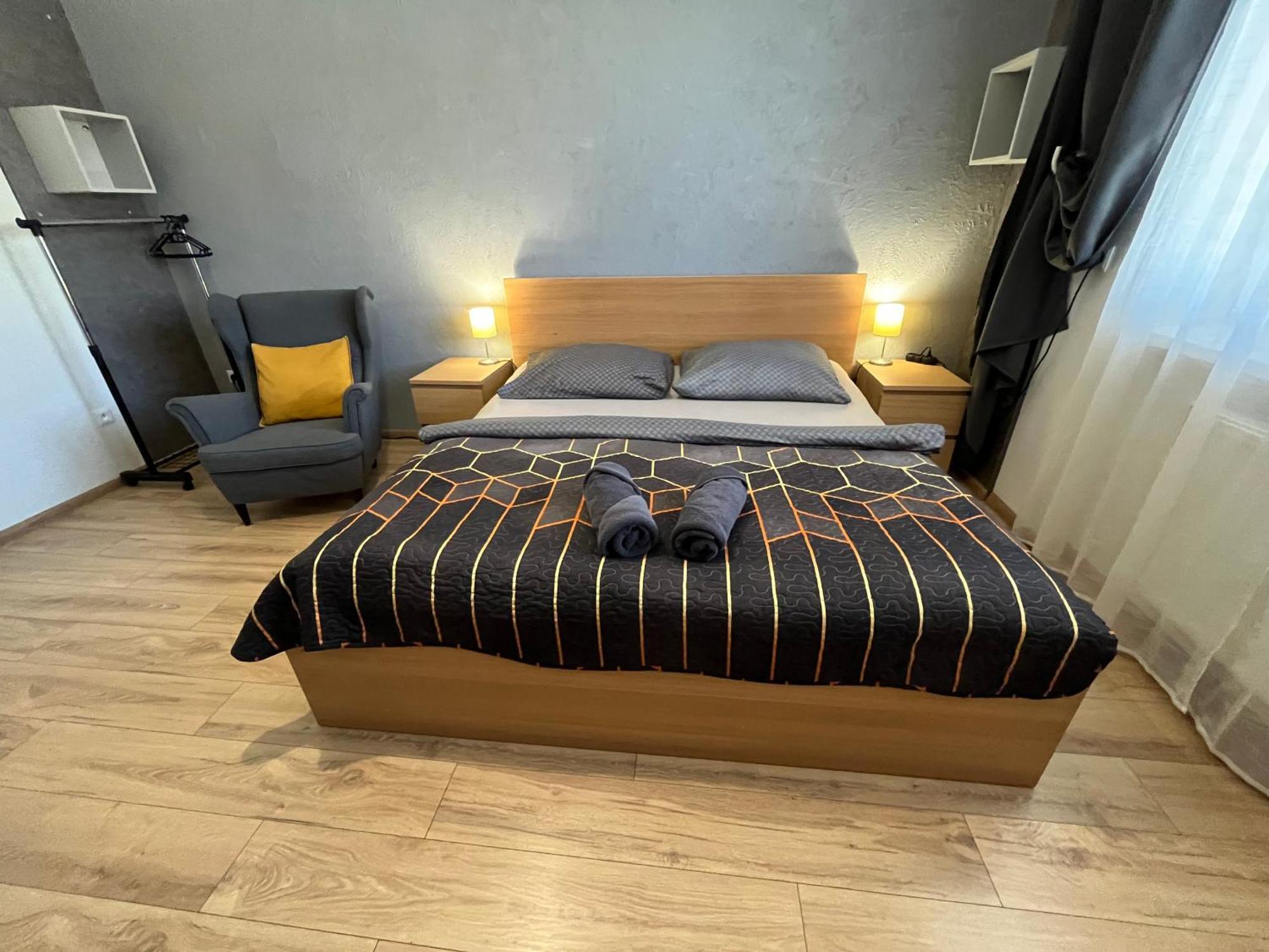 Apartments Тренчин Екстер'єр фото